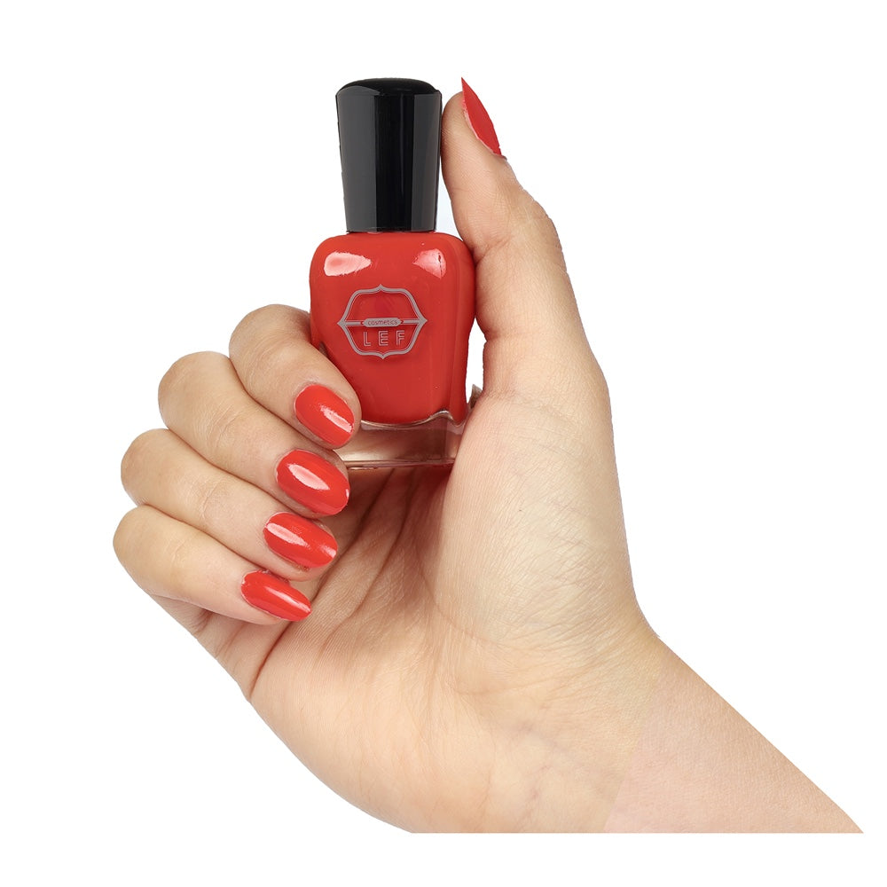 33 ALMANDINE | طلاء الأظافر فيوجن