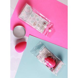 بيوتي بلندر اسفنجة مكياج مع قاعدة للمزج